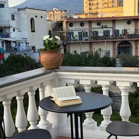 Astrea Pensionat Torre Annunziata