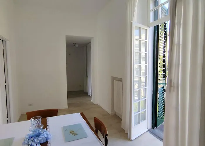 Astrea 3* Torre Annunziata